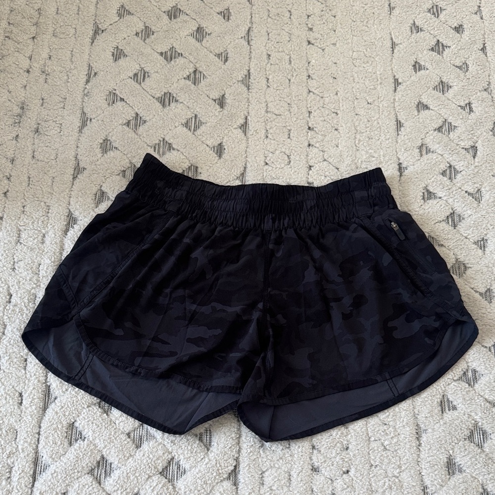 Lululemon 3 Inch Black Camo track that short